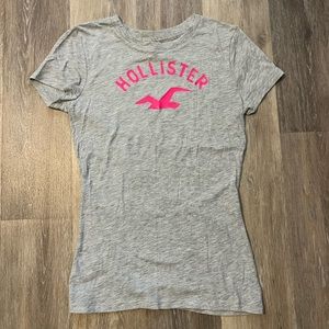 Hollister Tee